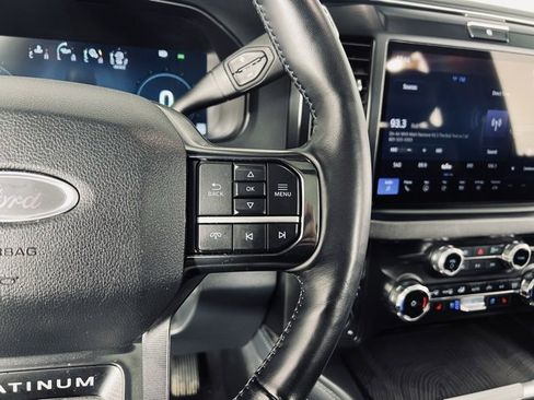 Used 2025 Ford F350 Platinum image 26