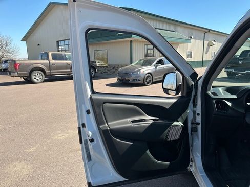 Used 2021 RAM ProMaster City Tradesman w/ Window Group 04 FWD image 11