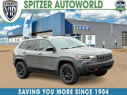 Used 2022 Jeep Cherokee Trailhawk w/ Sun, Sound & Nav Group