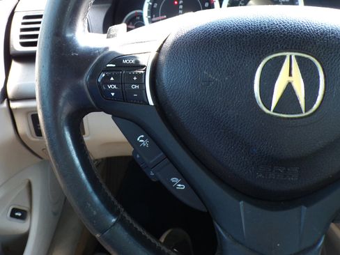 Used 2009 Acura TSX 5-Speed AT with Tech Package image 13