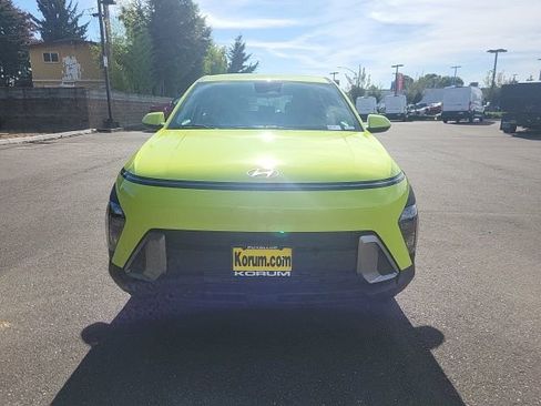 New 2026 Hyundai Kona SE image 9