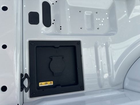 New 2024 Ford F150 XLT w/ Equipment Group 302A MID image 15