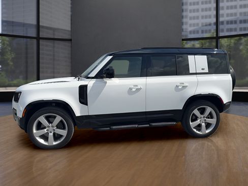 Used 2024 Land Rover Defender 110 X-Dynamic SE AWD/4WD image 8