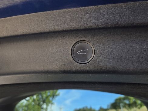 Used 2023 Tesla Model Y Long Range image 24