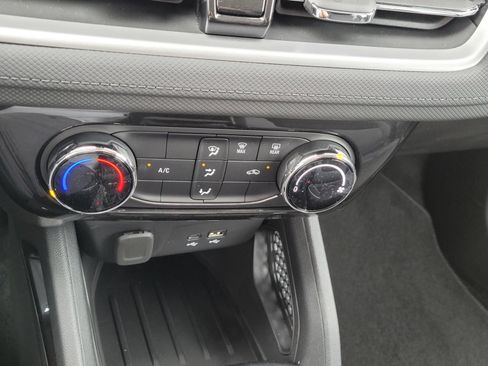 New 2026 Chevrolet TrailBlazer LT w/ Midnight Edition image 18