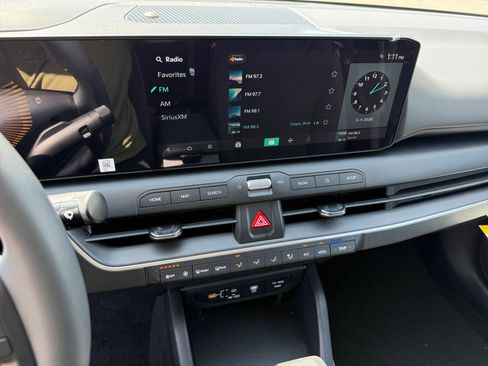 New 2026 Kia K4 FWD image 12