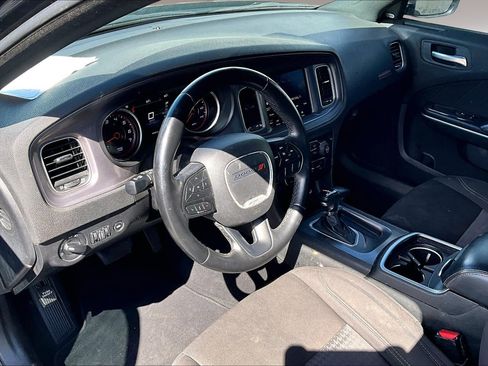 Used 2023 Dodge Charger SXT RWD image 17