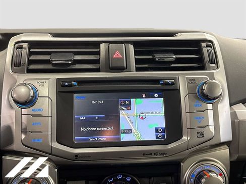 Used 2016 Toyota 4Runner SR5 Premium image 17