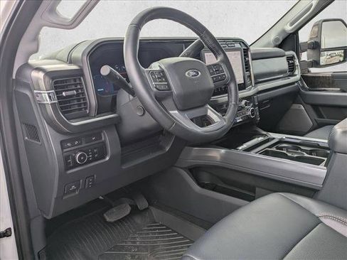 Used 2024 Ford F250 Lariat w/ Lariat Ultimate Package image 10