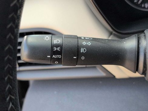 Used 2021 Subaru Outback Premium AWD/4WD image 26