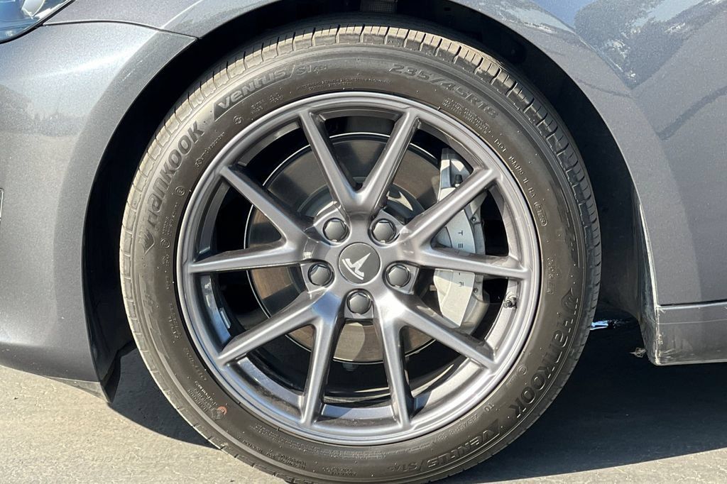 Used 2023 Tesla Model 3 Standard Range RWD image 24