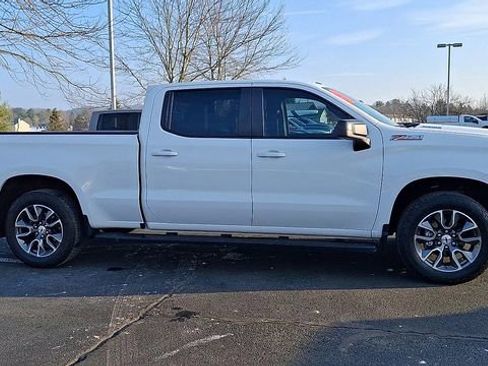 Used 2022 Chevrolet Silverado 1500 RST image 9
