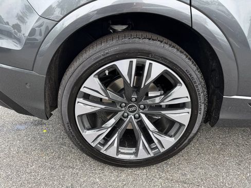 New 2026 Audi Q8 Premium Plus AWD/4WD image 10