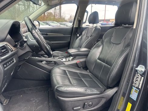 Used 2020 Kia Telluride EX w/ EX Premium Package image 5