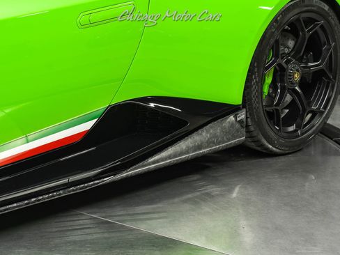 Used 2018 Lamborghini Huracan Performante image 30