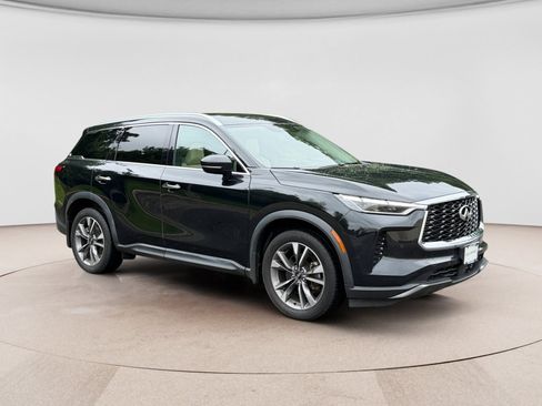 Used 2022 INFINITI QX60 Luxe w/ Cargo Package AWD/4WD image 7