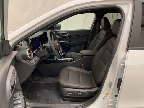 New 2026 Chevrolet Trax RS w/ Driver Confidence Package image 14