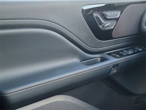 New 2026 Lincoln Aviator AWD image 36