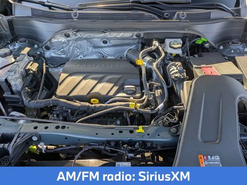 Used 2026 Chevrolet Trax LS w/ LS Convenience Package FWD image 14