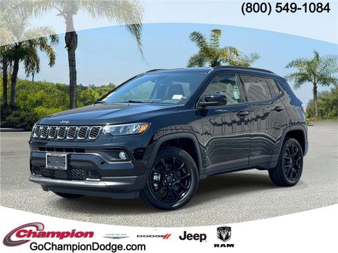 New 2026 Jeep Compass Latitude AWD/4WD image 1