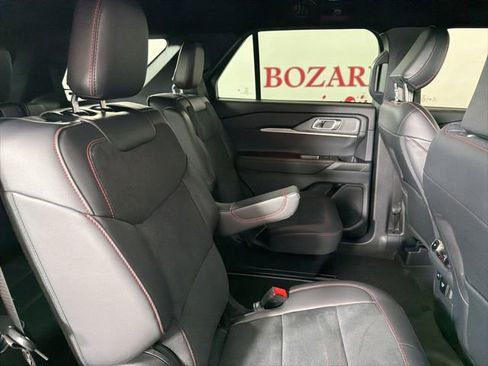 Certified 2025 Ford Explorer ST AWD/4WD image 19