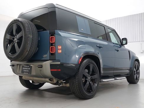 Used 2021 Land Rover Defender 110 X-Dynamic HSE image 7