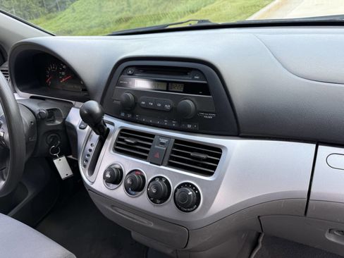 Used 2009 Honda Odyssey LX image 9