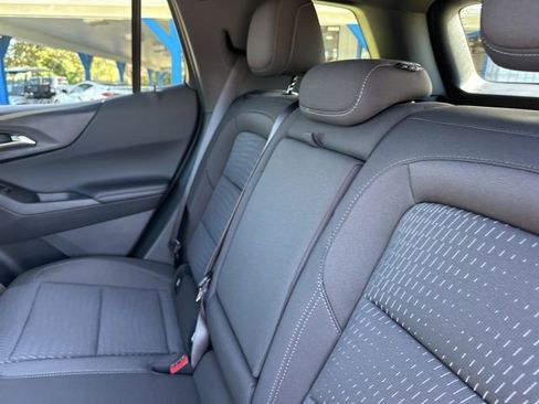 New 2026 Chevrolet Equinox LT w/ Safety and Technology Package image 33