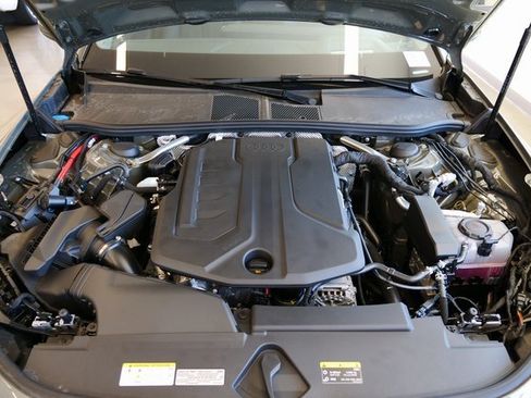 New 2025 Audi A5 2.0T Prestige image 9