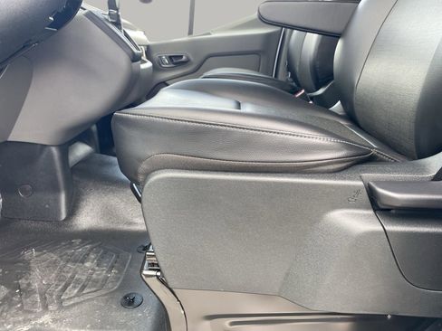 New 2026 Ford Transit 150 Low Roof RWD image 18