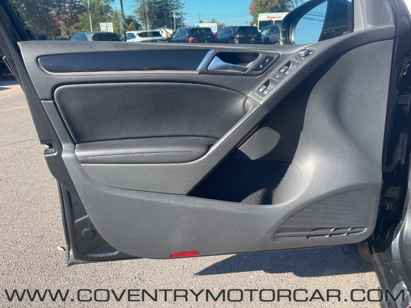Used 2014 Volkswagen GTI Driver's Edition FWD image 35