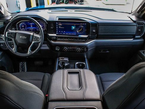 Used 2022 Chevrolet Silverado 1500 RST w/ LPO, Dark Essentials Package image 34