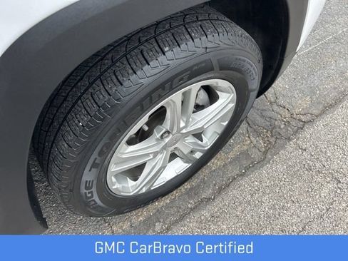 Certified 2022 GMC Terrain SLE w/ Driver Convenience Package AWD/4WD image 19