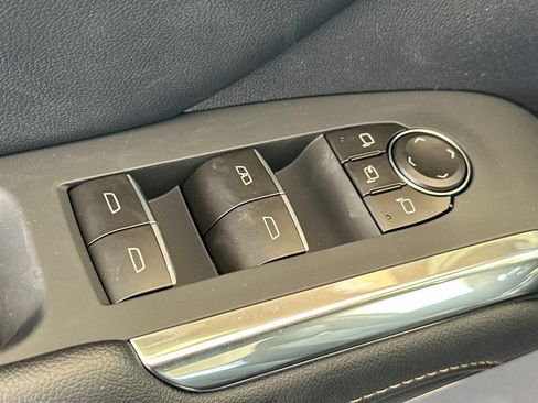 New 2026 Chevrolet Traverse High Country FWD image 12