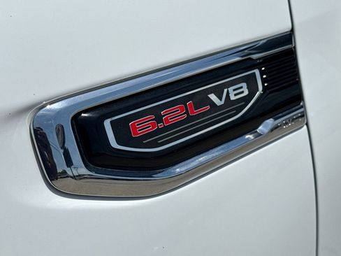 Used 2022 GMC Sierra 1500 SLT AWD/4WD image 7