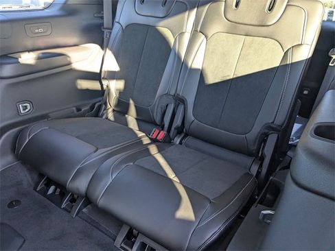 New 2025 Jeep Grand Cherokee L Altitude image 26