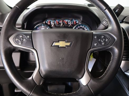 Used 2017 Chevrolet Tahoe LT image 3