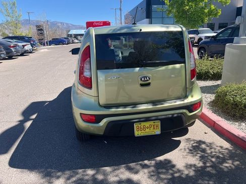 Used 2013 Kia Soul + image 16