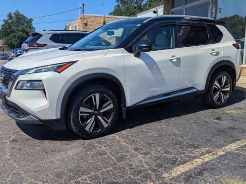Used 2023 Nissan Rogue SL AWD/4WD image 4