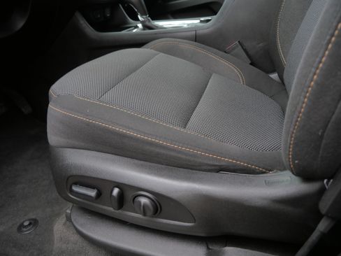Used 2018 Chevrolet Traverse LT AWD/4WD image 20