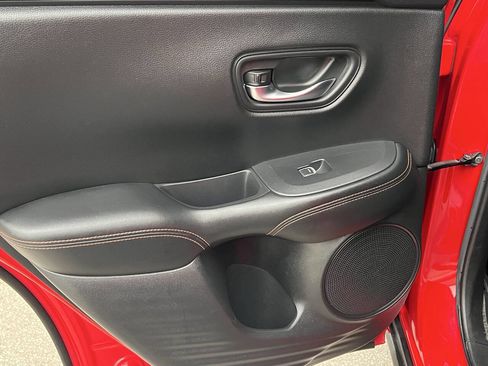 Used 2023 Honda HR-V Sport image 28