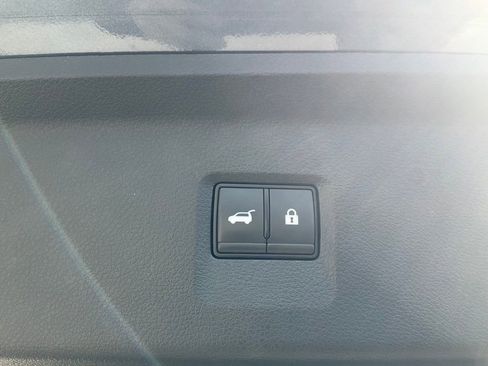 Used 2023 INFINITI QX60 Sensory w/ Cargo Package image 35