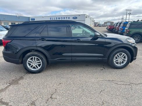 New 2026 Ford Explorer Active AWD/4WD image 8