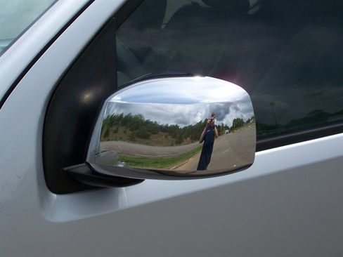 Used 2019 Nissan Frontier SL image 40