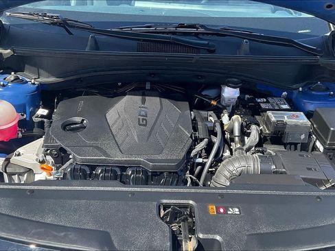 Certified 2025 Kia Sportage EX image 9