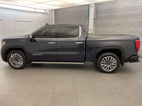 Used 2024 GMC Sierra 1500 Denali Ultimate AWD/4WD image 8