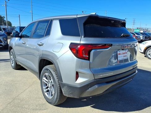 New 2026 GMC Terrain Elevation FWD image 5