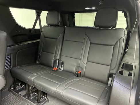 Certified 2025 GMC Yukon XL Denali w/ Sun & Power Step Package image 16