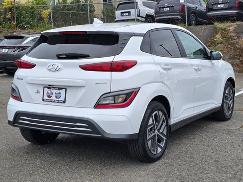 Used 2023 Hyundai Kona SE FWD image 7