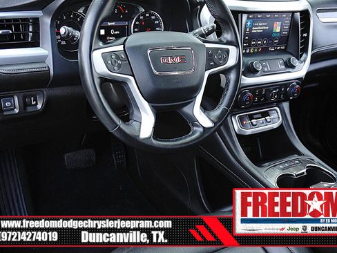 Used 2023 GMC Acadia SLT FWD image 28